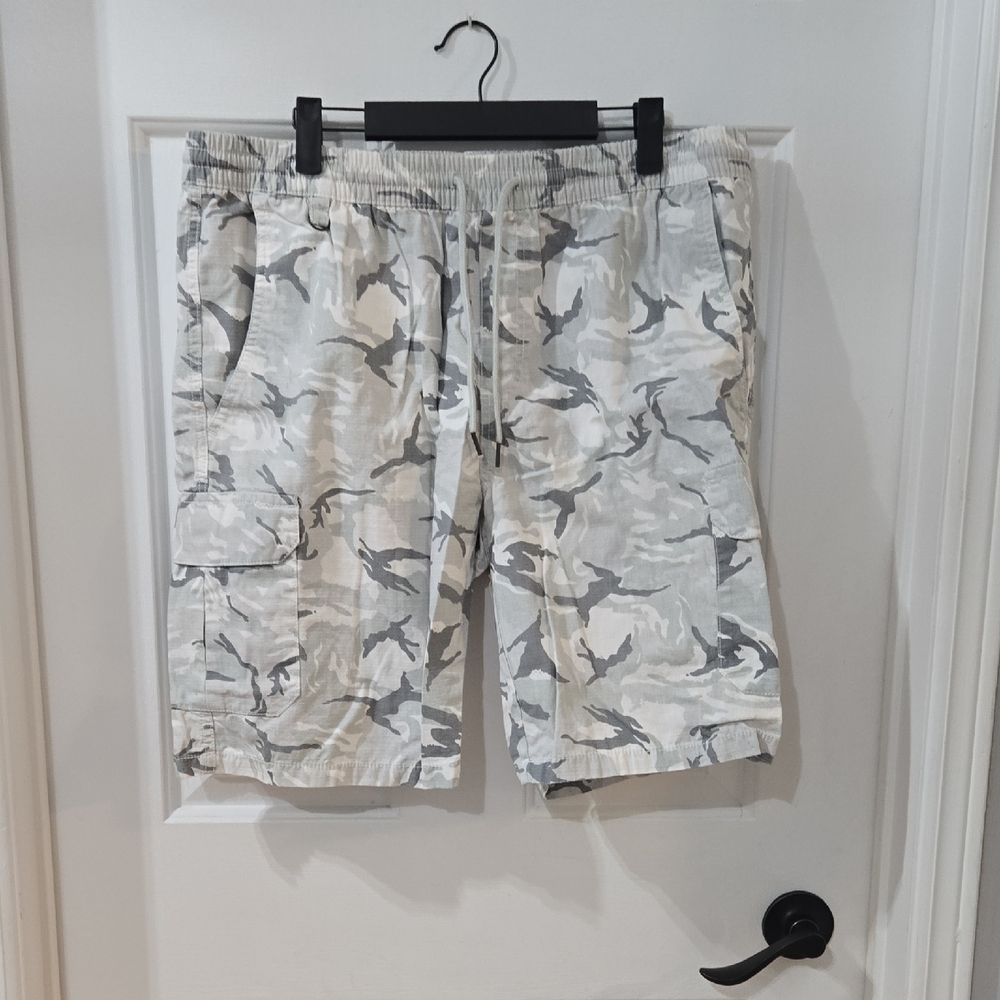 Men's Camouflage Cargo Shorts